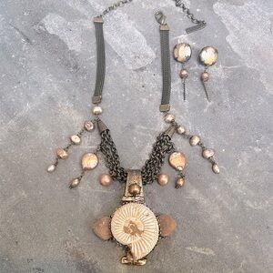 JAN MICHAELS SAN FRANCISCO Freshwater Pearl Shell designer necklace Set Retired